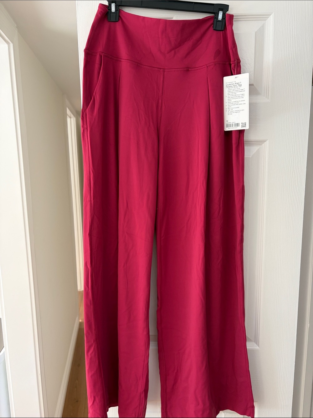 lululemon athletica Wide-Leg Pants in Fuchsia